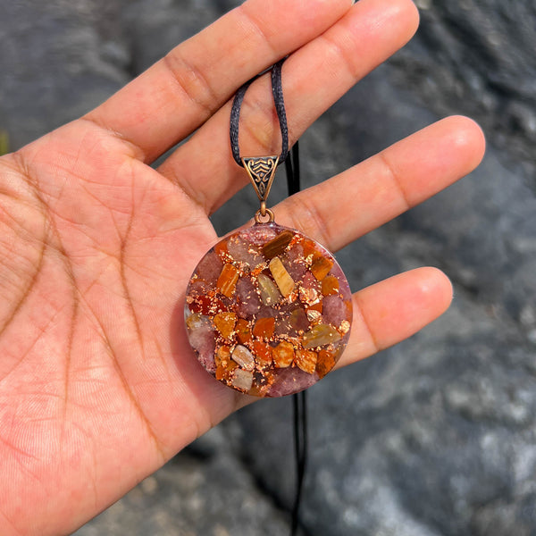 Harmonic Star Resonator - Universal Chi Orgone Amulet (Carnelian + Red Aventurine + Petrified Wood)